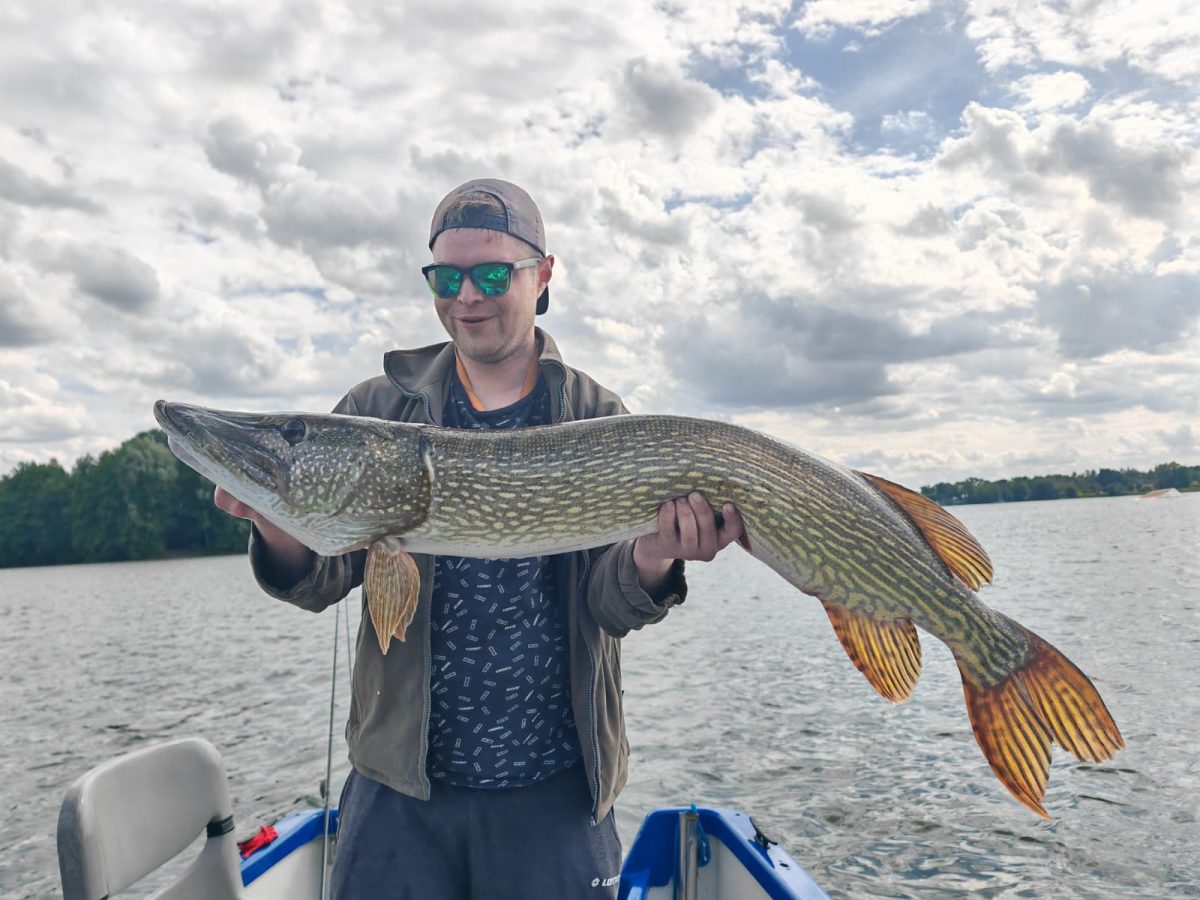Stefan Teichrieb, Hecht 123cm, 15450g, gefangen am Mastholter See am 20.08.2026, 12360 Punkte